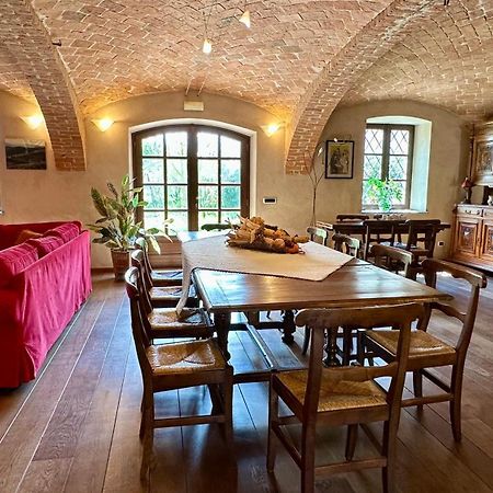 Locanda Del Molino Vecchio Magliano Alfieri Bagian luar foto