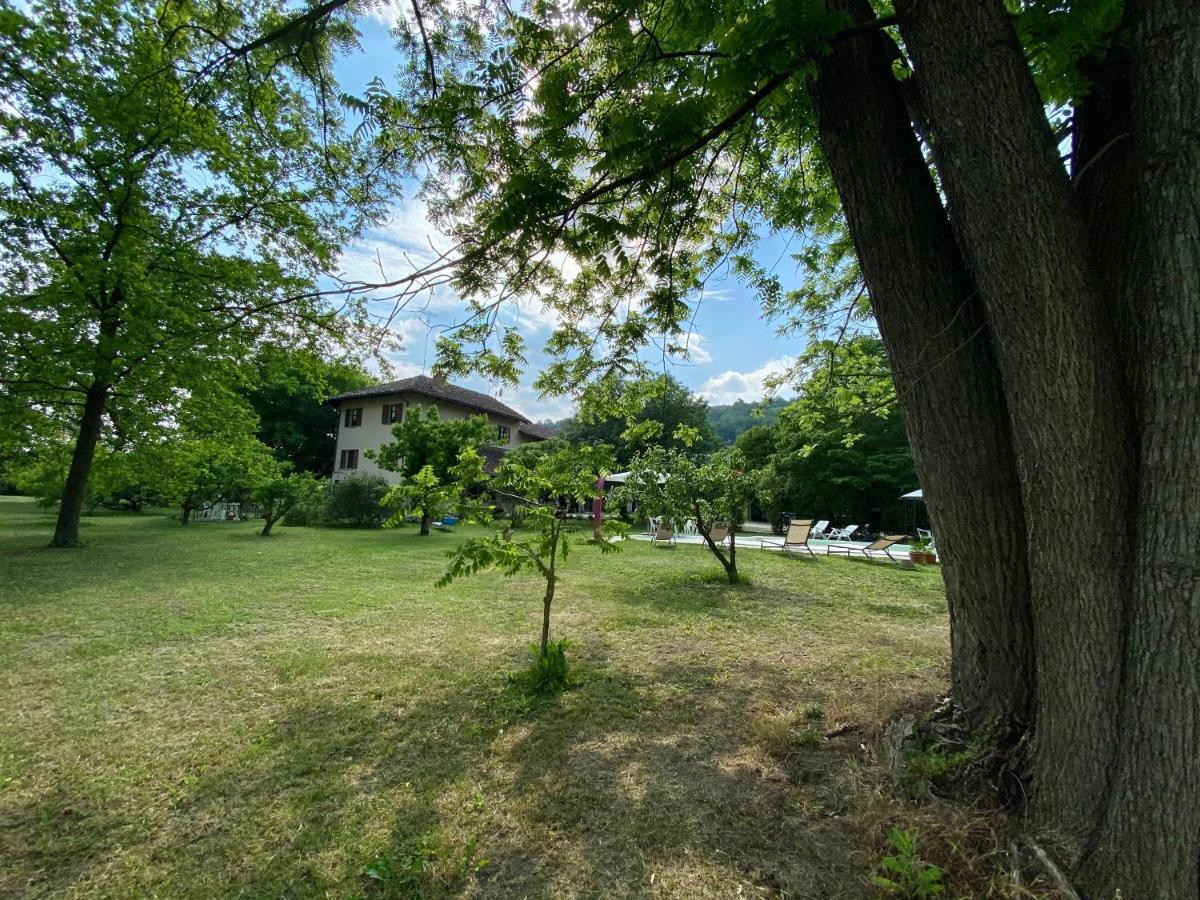 Locanda Del Molino Vecchio Magliano Alfieri Bagian luar foto