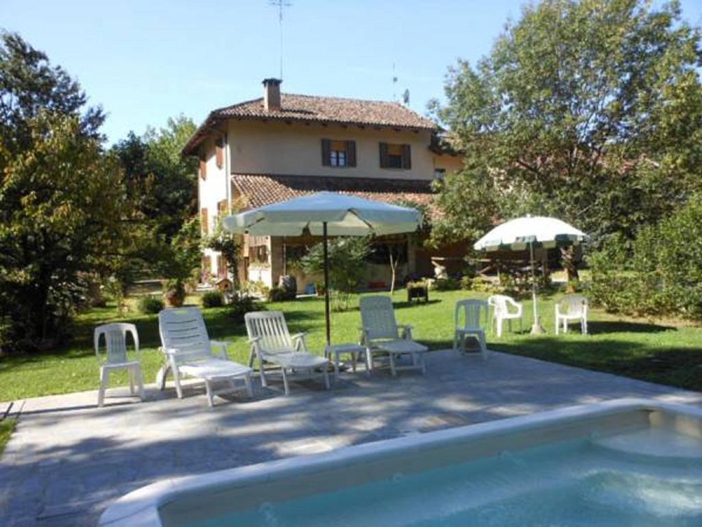 Locanda Del Molino Vecchio Magliano Alfieri Ruang foto