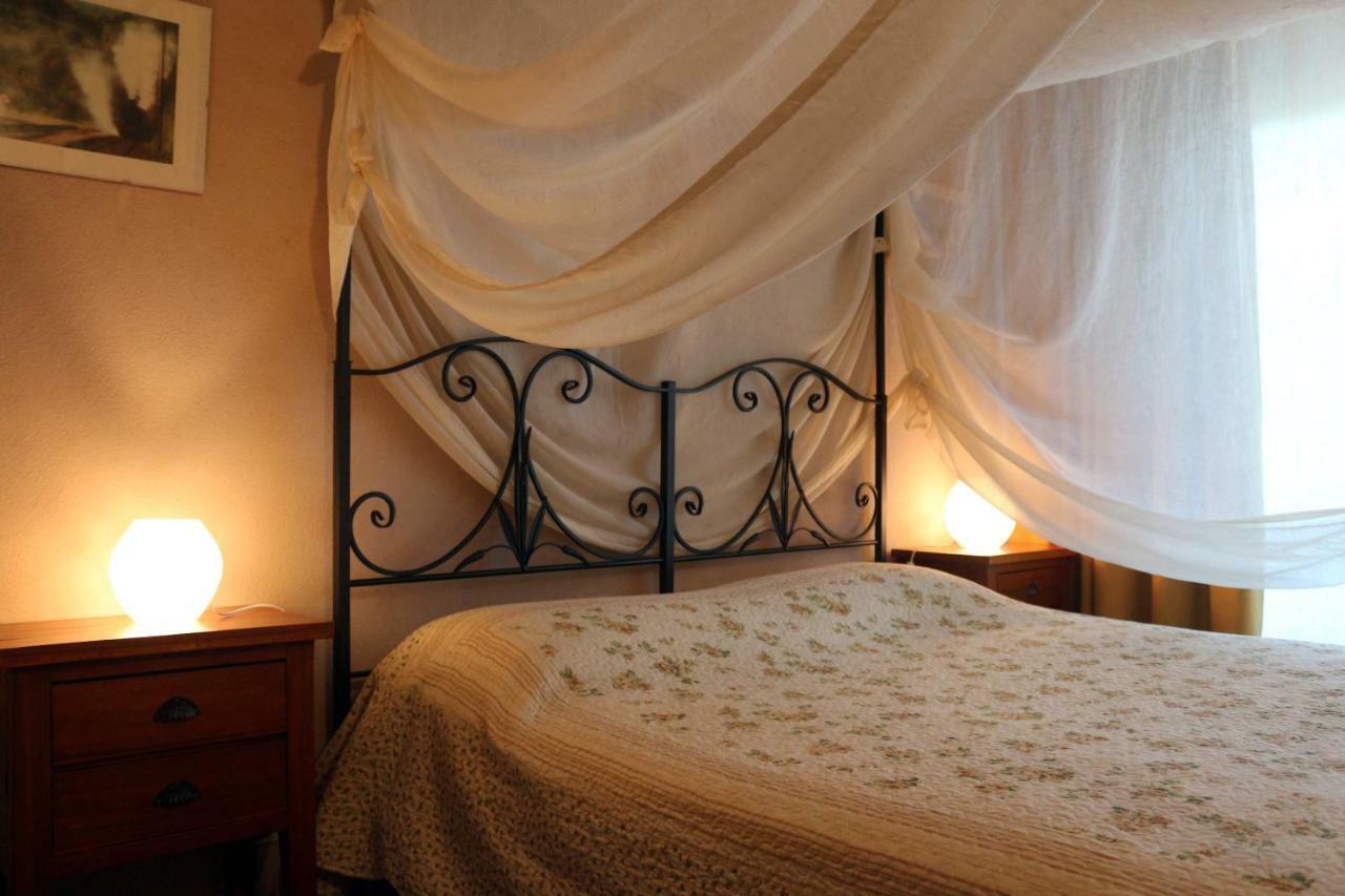Locanda Del Molino Vecchio Magliano Alfieri Bagian luar foto
