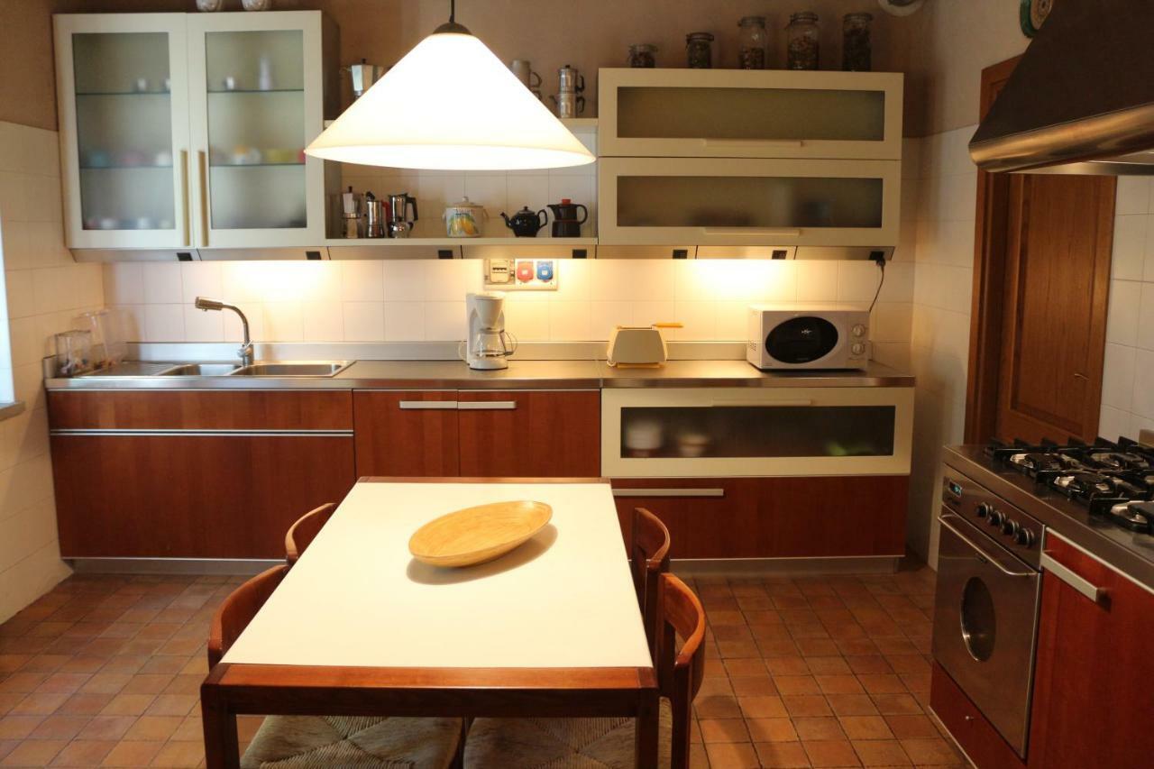 Locanda Del Molino Vecchio Magliano Alfieri Bagian luar foto