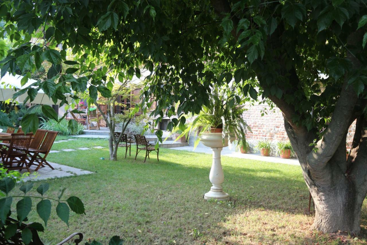 Locanda Del Molino Vecchio Magliano Alfieri Bagian luar foto